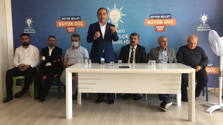 Ak Parti Teşkilatı Besni’de Bayramlaştı