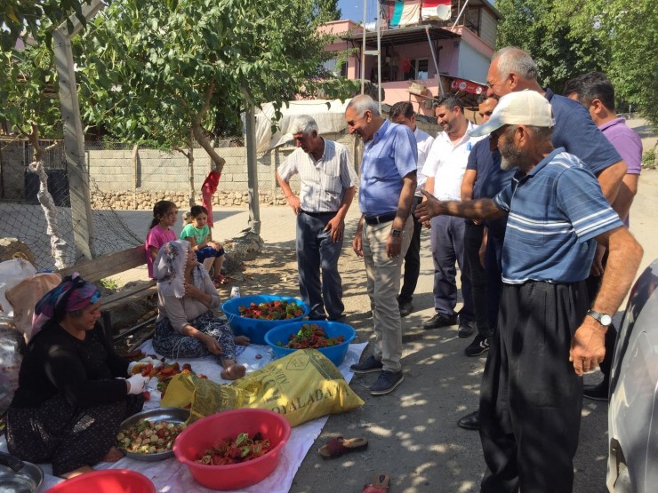 Milletvekili Taş, Tut İlçesinde Vatandaşlarla Bir Araya Geldi