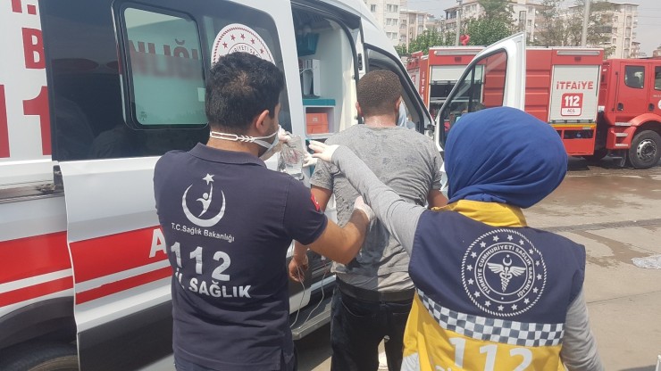 Lpg’li Otomobil Bomba Gibi Patladı: 3 Yaralı