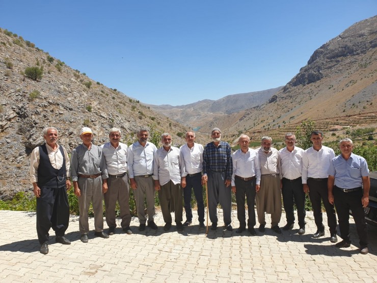 Milletvekili Taş, Çelikhan’ın Tüm Köy Ve Mezralarını Gezdi