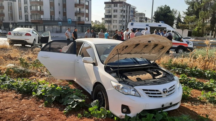 Mahalle Sakinleri Kazaların Meydana Geldiği Kavşağa Sinyalizasyon İstiyor