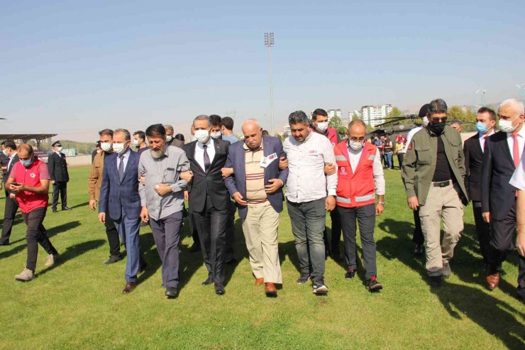 Şehidin Cenazesi Helikopterle Adıyaman’a Getirildi