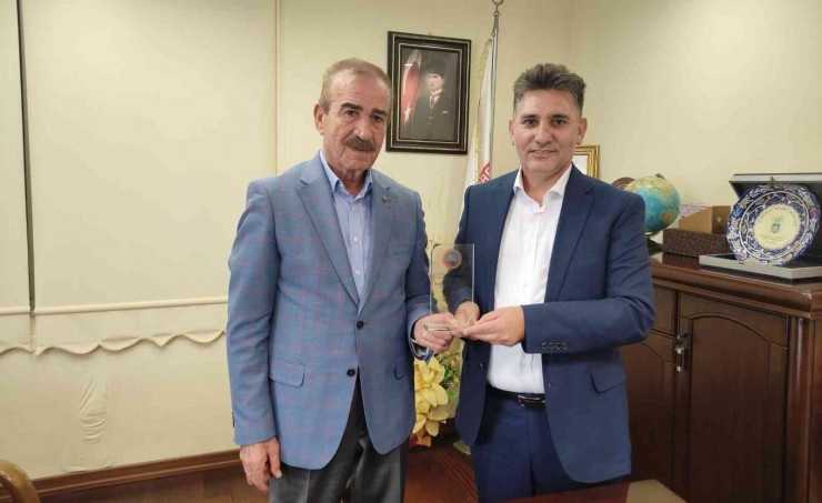 Tarım Ve Hayvancılığının ‘en’lerine Plaket