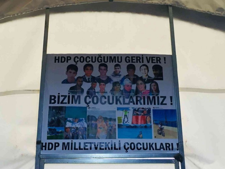 Acılı Aileler 789 Gündür Hdp Ve Pkk’dan Evlatlarını İstiyor