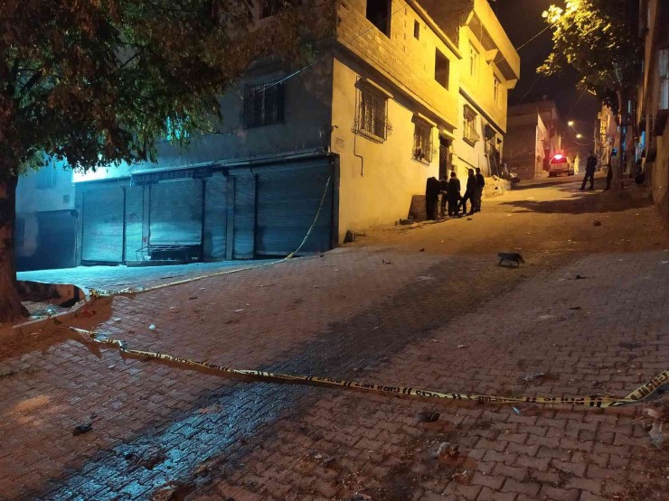 Komşu İki Aile Arasında Silahlı Kavga: 2’si Ağır 5 Yaralı