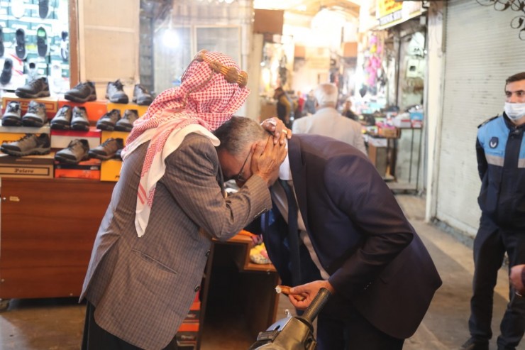 Başkan Kuş, Talepleri Sahada Dinlemeye Devam Ediyor