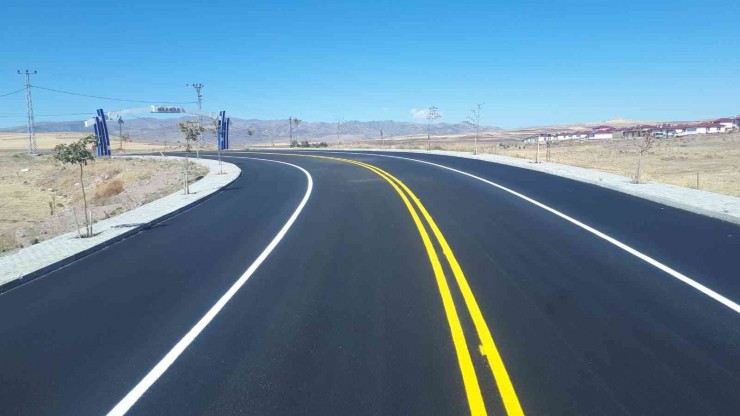 Malatya’da Yol İşaretleme Çalışmalarına Devam Ediyor