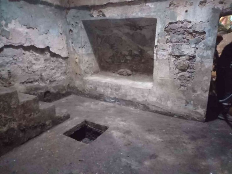 Diyarbakır’da 500 Yıllık Tarihi Hamamda 15 Ton Çöp Çıkarıldı