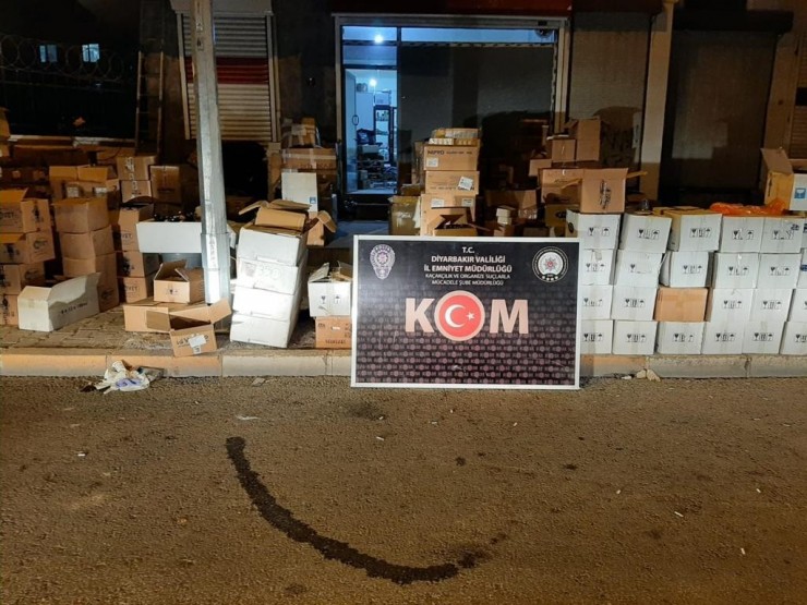 Diyarbakır Emniyet Müdürlüğünden Sahte Ve Ruhsatsız İlaç Operasyonu