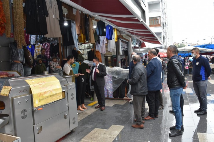 Başkan Beyoğlu Esnafı Dinledi