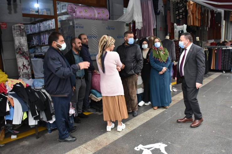 Başkan Beyoğlu Esnafı Dinledi