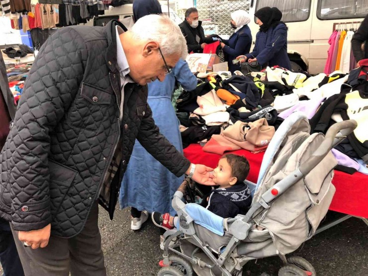 Başkan Güder, Pazarcı Esnaflarını Ziyaret Etti