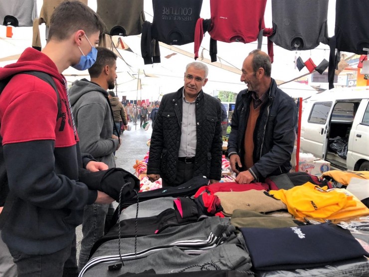 Başkan Güder, Pazarcı Esnaflarını Ziyaret Etti