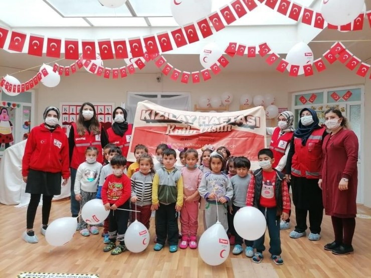 Yeşilyurt’ta Kızılay Haftası Kutlamaları