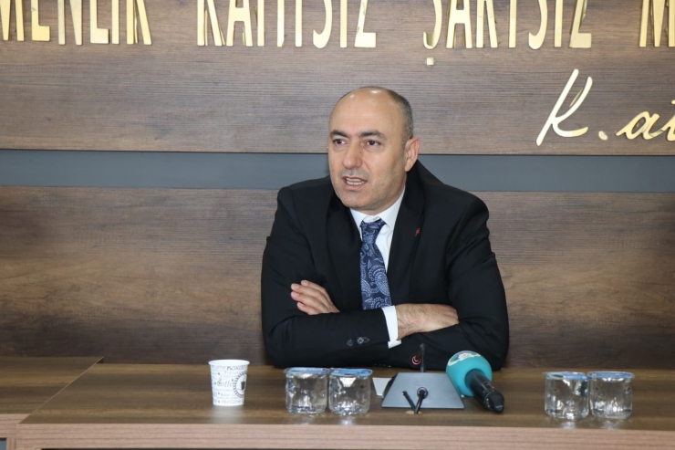 Aksoy Muhtarlarla Bir Araya Geldi