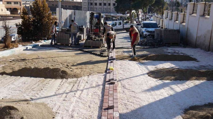 Haliliye’nin Dört Mahallesinde Yol Çalışması