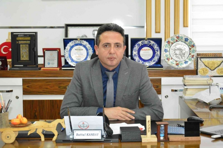 Müdür Kanbay: “okullarımızda Kapalı Sınıfımız Yok”