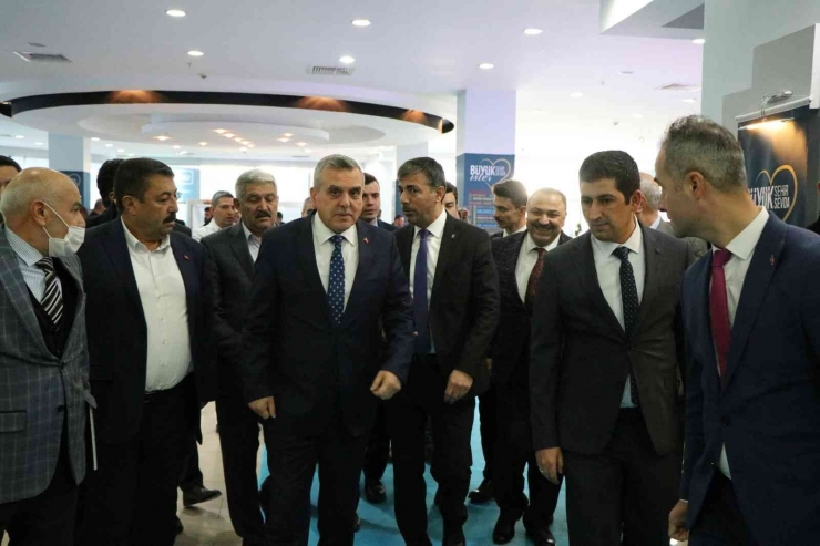 Şanlıurfalılar Trambüse Kavuşuyor