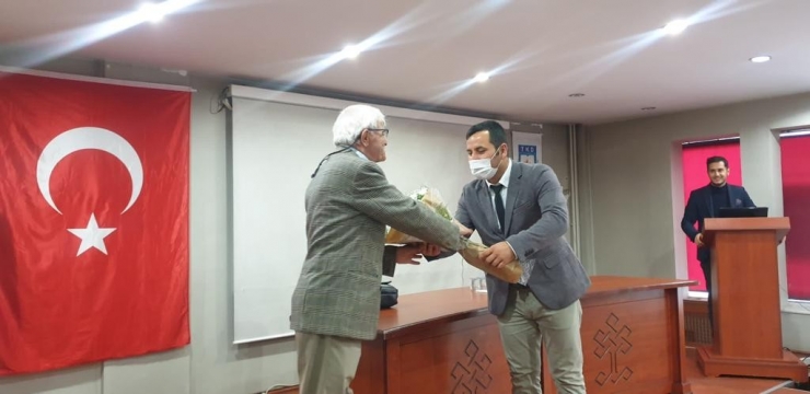 Yazar Ercüment Asaf Yanıç’tan Antep Harbi Konferansı