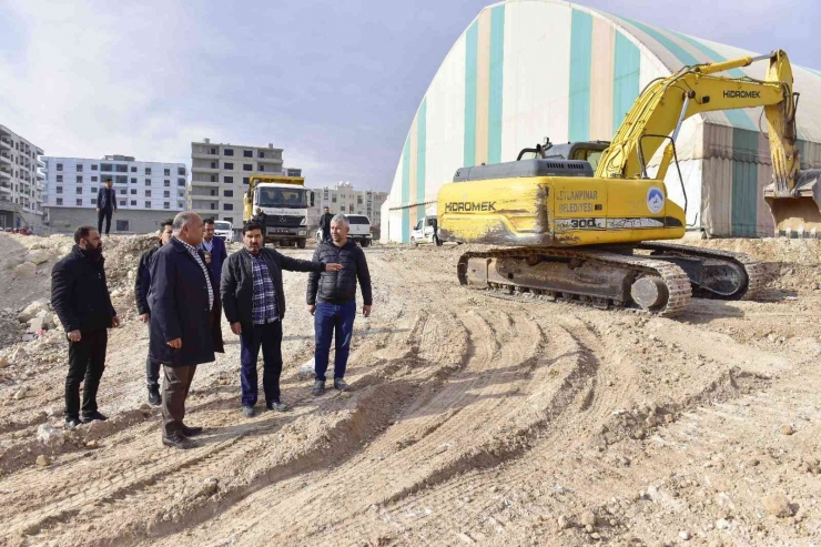 Soylu Sahada Devam Eden Çalışmaları Yerinde İnceledi