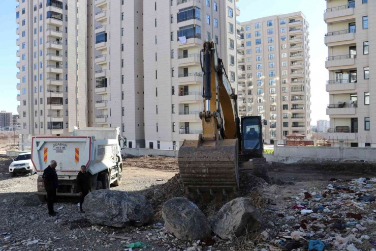 Karaköprü’ye Yeni Yollar Kazandırılıyor