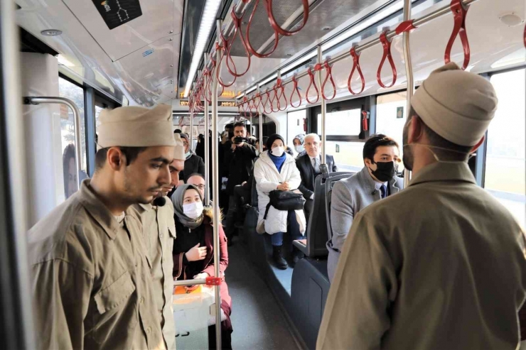 Battalgazi’nin Torunları Trambüste Sarıkamış Şehitlerini Andı