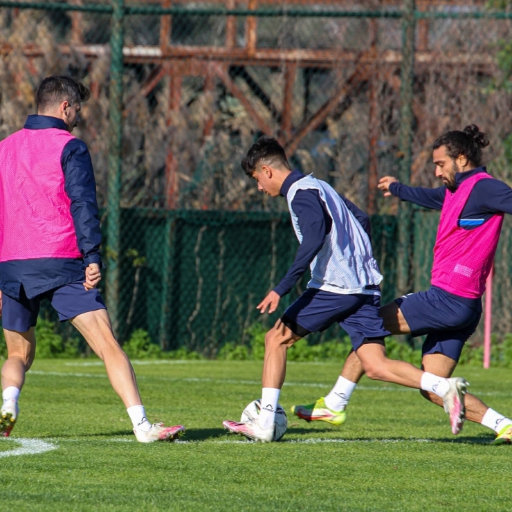 Amedspor, Kavga Eden Futbolcu Kardeşler Hakkında Karar Verdi