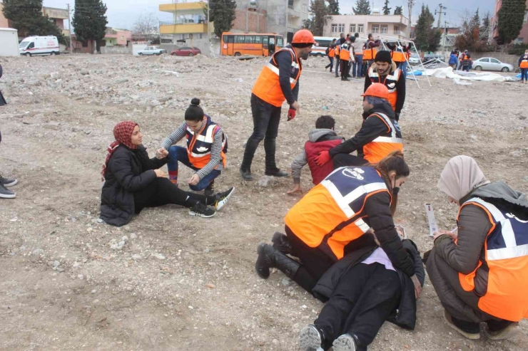 Deprem Tatbikatı Gerçeği Aratmadı