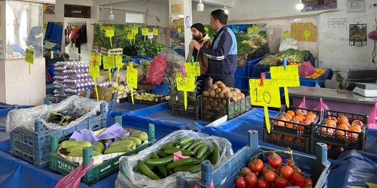 Araban’da Zabıtadan Etiket Denetimi