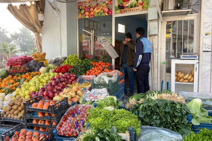 Araban’da Zabıtadan Etiket Denetimi