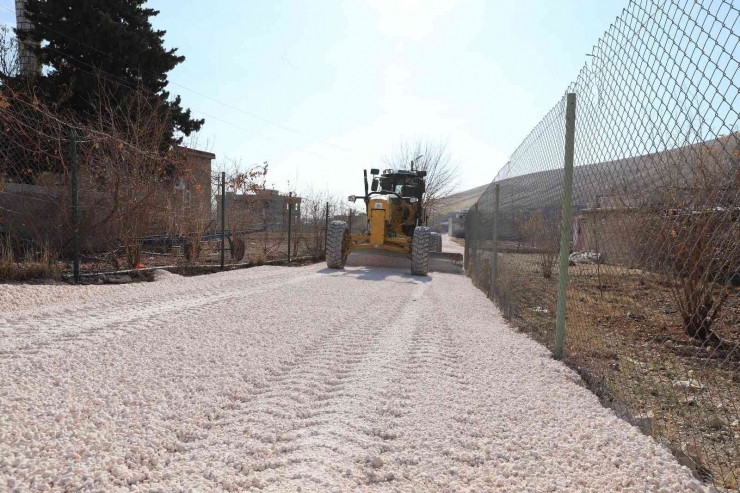 Haliliye’de Yollar Çamurdan Kurtuluyor