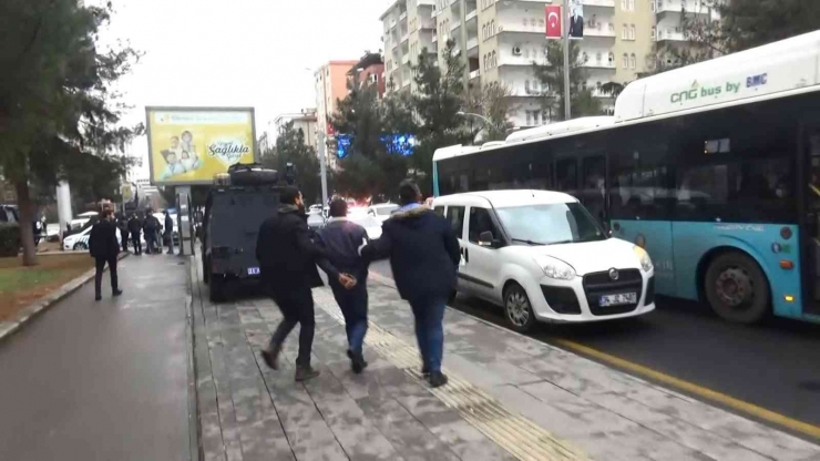 Adliye Önündeki Silahlı Çatışmada Gözaltı Sayısı 16’ya Yükseldi