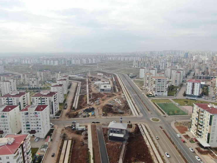 Hdp’li Belediyeden 20 Yıl Hizmet Görmeyen 36 İlden Büyük İlçe, Modern Yüzüyle Hayata Kavuştu