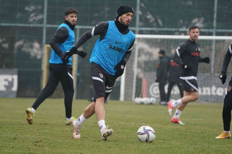 Gaziantep Fk, Beşiktaş Maçı Hazırlıklarını Sürdürüyor