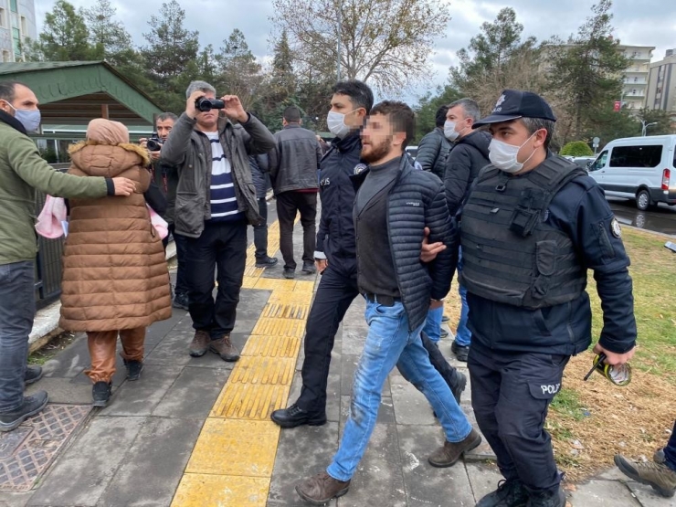 Diyarbakır Adliyesi Önündeki Kavgada 4 Kişi Tutuklandı