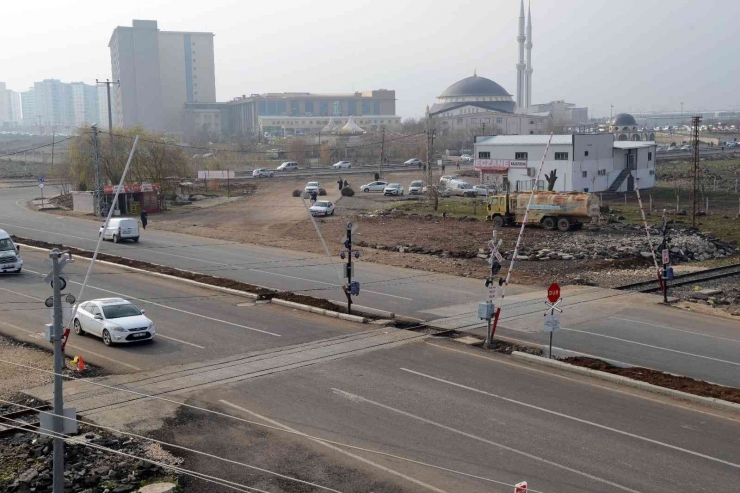 Diyarbakır’da Bağlantı Yolu Yenileme Çalışmaları Tamamlandı