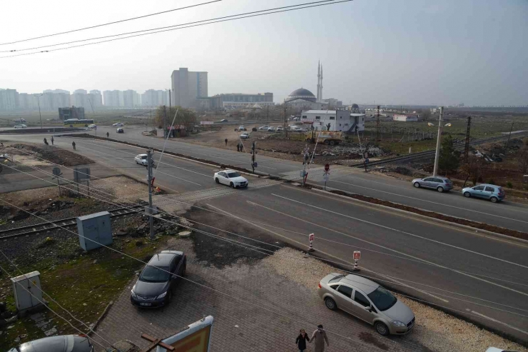 Diyarbakır’da Bağlantı Yolu Yenileme Çalışmaları Tamamlandı