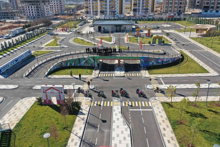 Çocuk Hakları Alt Komisyonu Üyeleri Trafik Parkında İnceleme Yaptı