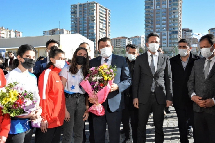 Malatya’da Deneme Sınavları Tanıtım Programı Düzenlendi