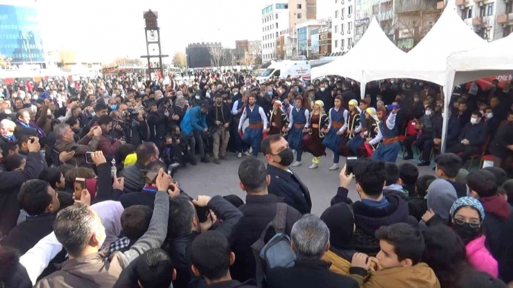 Diyarbakır’da Hamsi Festivali Düzenlendi