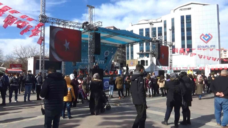 Diyarbakır’da Hamsi Festivali Düzenlendi