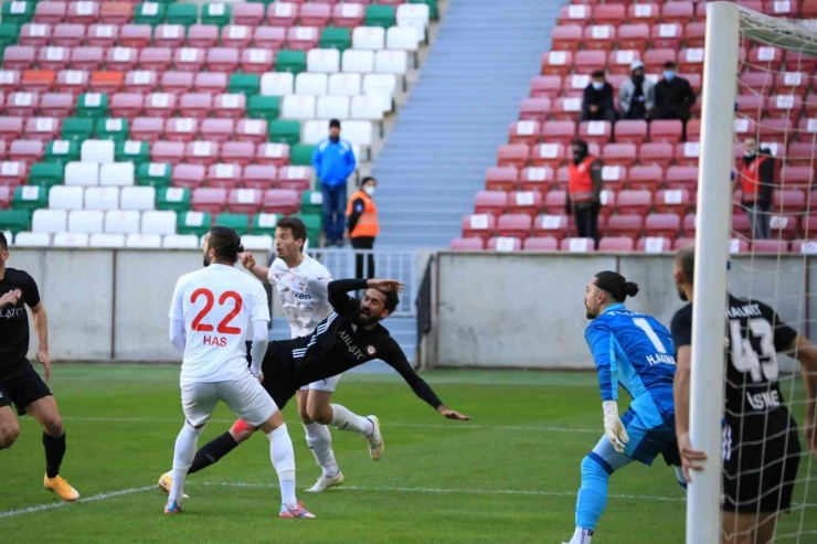 Tff 2. Lig: Diyarbekirspor: 2 - Çorum Futbol Kulübü: 0