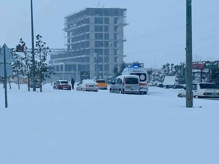 Diyarbakır Kara Teslim, Araçlar Yollarda Kaldı