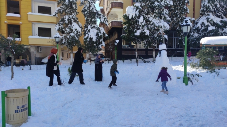 Gaziantep’te Kar Yağışı Yerini Güneşe Bıraktı