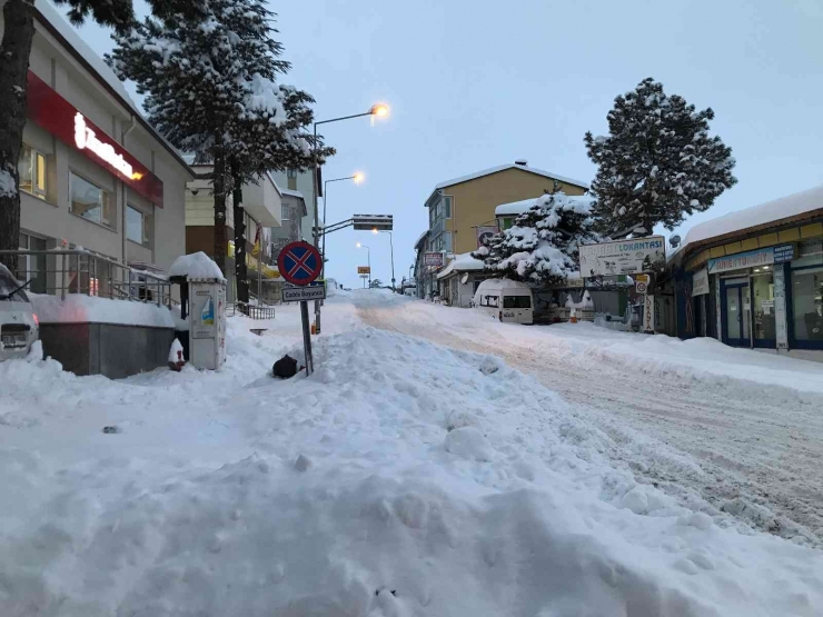 Arapgir’de Kar Mesaisi Sürüyor