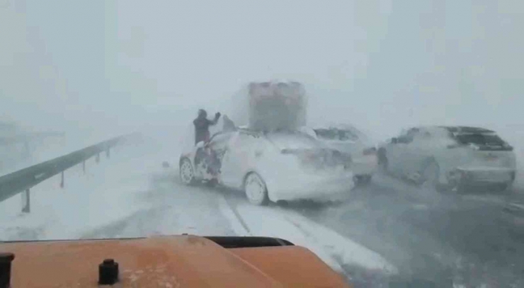 Diyarbakır-siverek Yolu Ulaşıma Kapatıldı