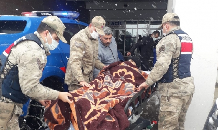 İslahiye’de Mahsur Kalan Hastaların İmdadına Devlet Yetişti