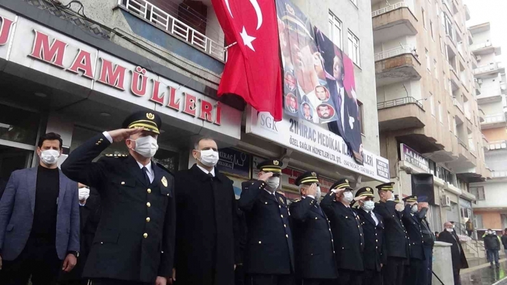 Diyarbakırlılar 21 Yıldır Şehit Emniyet Müdürünü Unutmuyor