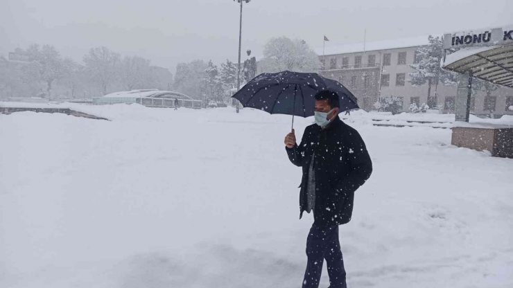 Malatya’da Kar Etkisini Sürdürüyor