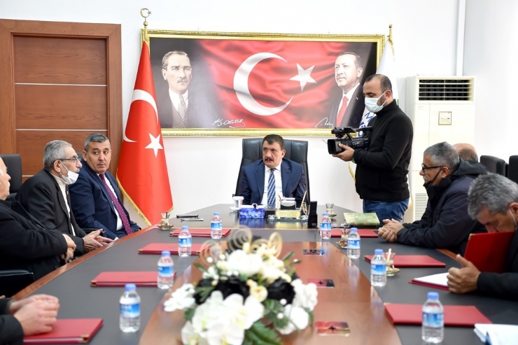 Başkan Gürkan, Muhtarları Kabul Etti